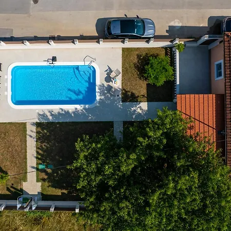 New! Josefina With Heated Pool