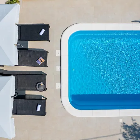 빌라 New! Josefina With Heated Pool *